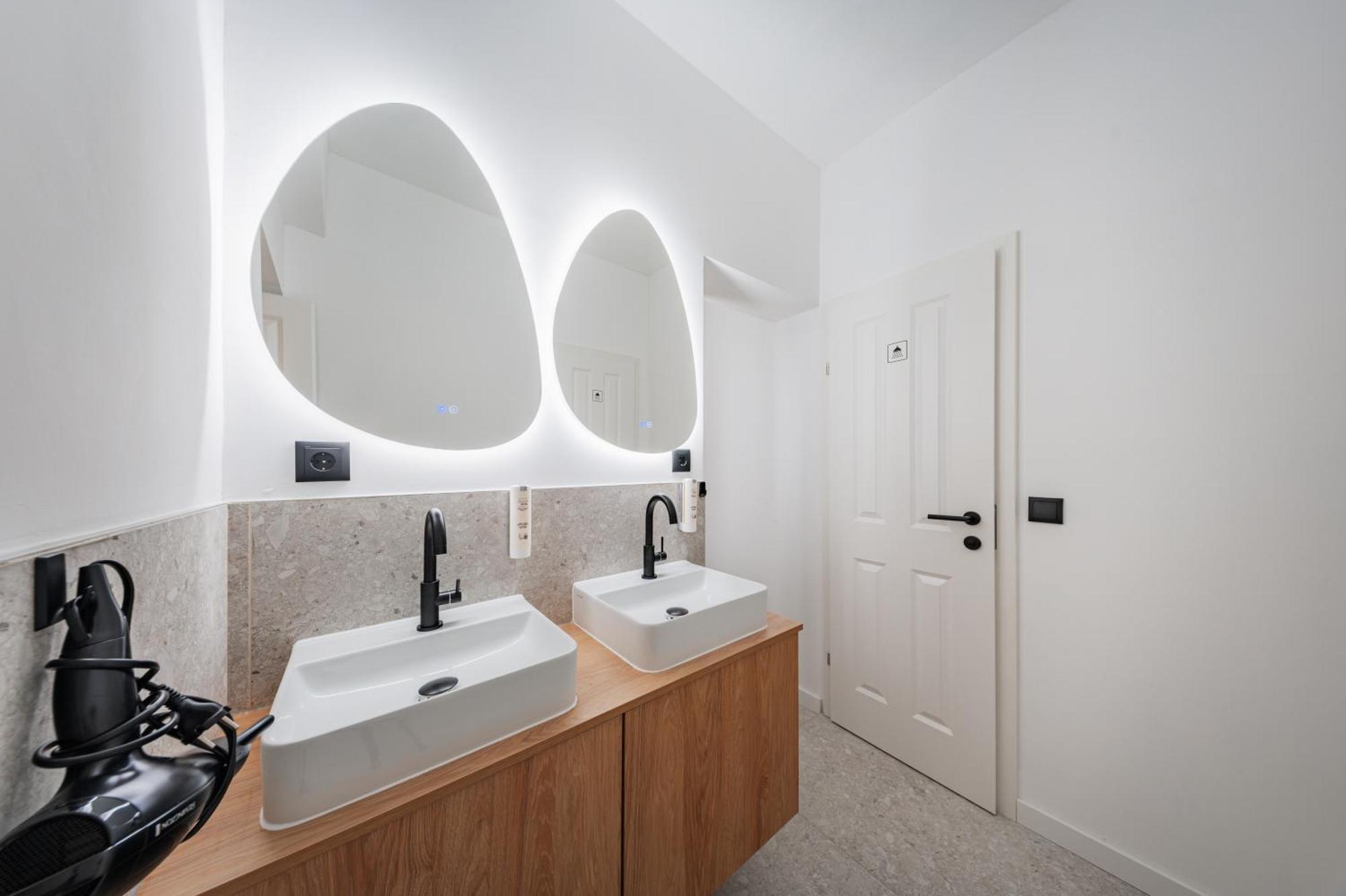 Rive By Home1 Vienna Exterior photo